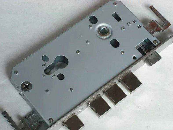 资阳24小时上门开锁公司